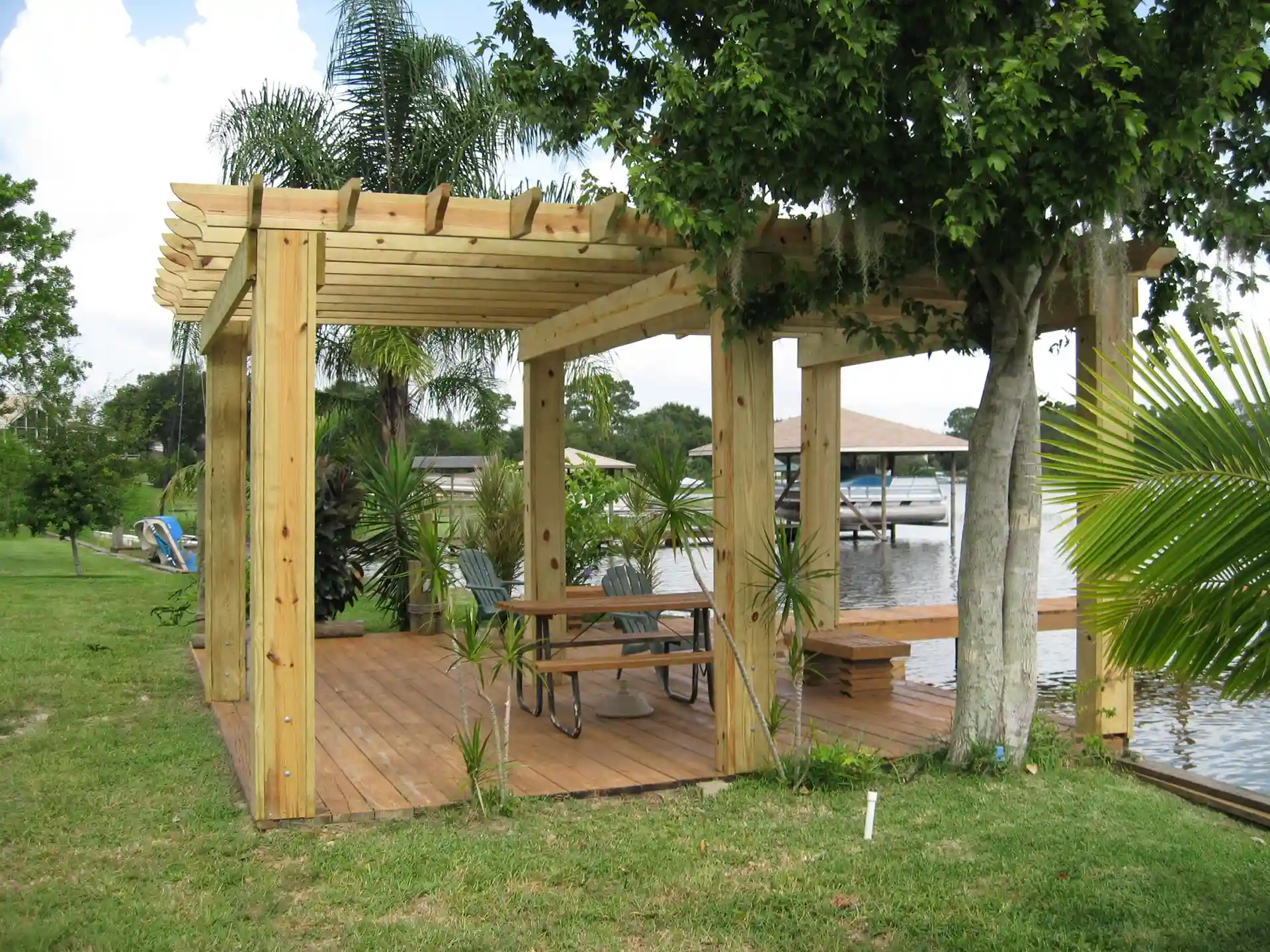 Your Go-To Dock & Deck Builder in Belle Isle, FL 6 Pergolas-builder-and-outdoor-living-structures near me in Belle Isle fl