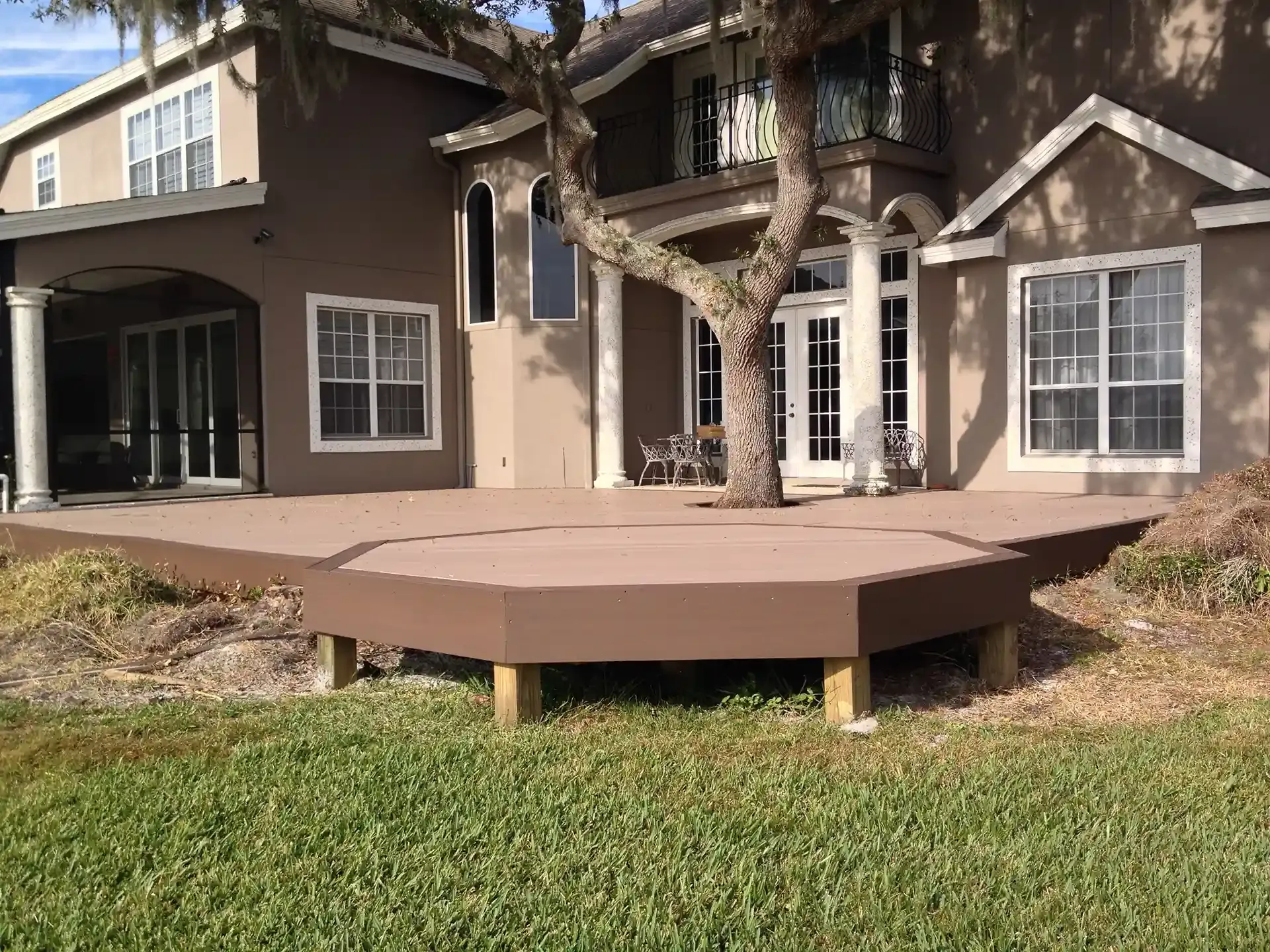 Composite-decking contractors -and-Composite-Dock-builders near me in Belle Isle fl
